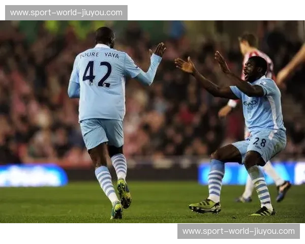 圣詹士公园的咆哮与不列颠尼亚的坚韧：纽卡斯尔与斯托克城的足球史诗